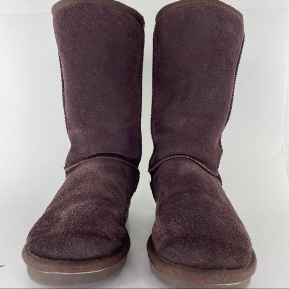 UGG Classic Short Boot Dark Chocolate Brown Size 6 - Picture 2 of 14